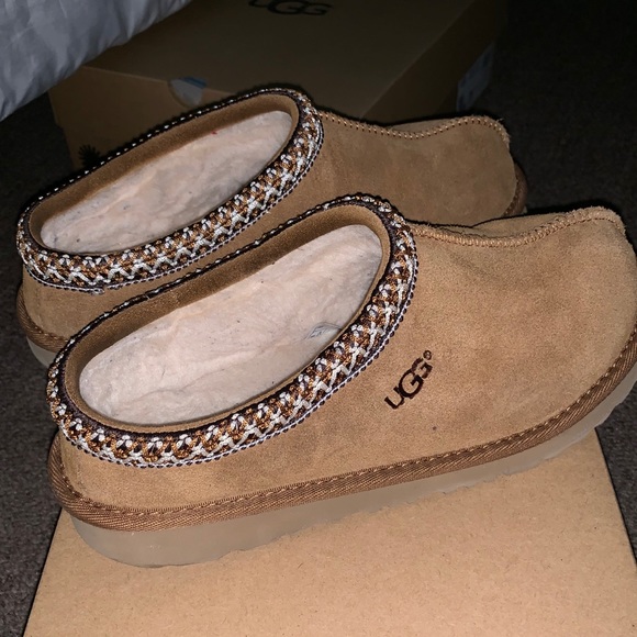 UGG Other - UGG Tasman Slipper
